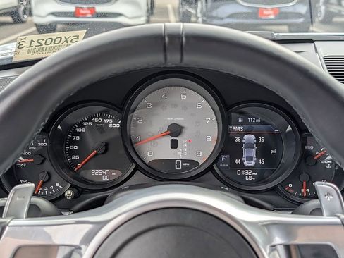 Used 2016 Porsche 911 Carrera 4S image 33