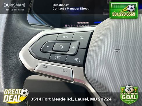 Used 2024 Volkswagen Taos SE FWD image 23