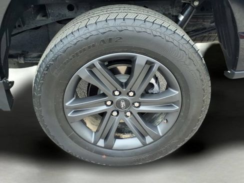 Used 2023 Ford F150 XLT w/ Equipment Group 302A High AWD/4WD image 7