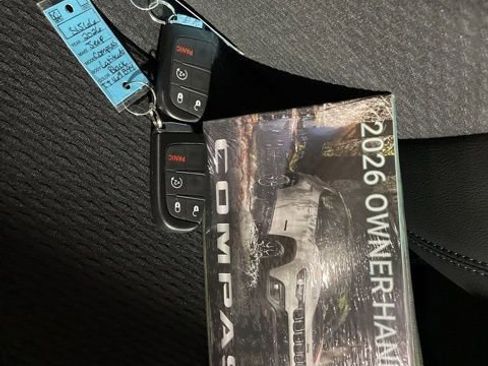 New 2026 Jeep Compass Latitude image 17