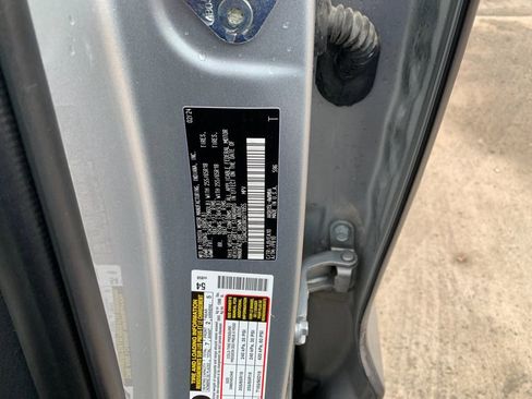 Used 2024 Toyota Grand Highlander XLE image 36