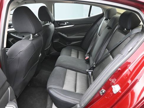Used 2019 Nissan Maxima 3.5 S w/ Floor Mat Group image 12