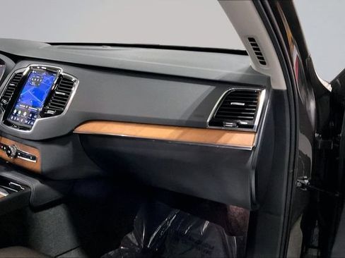 Certified 2023 Volvo XC90 B6 Plus w/ Protection Package Premier AWD/4WD image 20