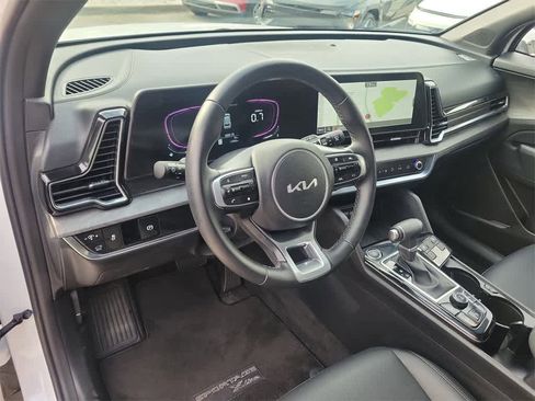 Used 2025 Kia Sportage X-Line w/ Premium Package image 24