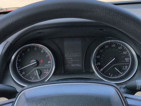 Used 2020 Toyota Camry LE FWD image 23