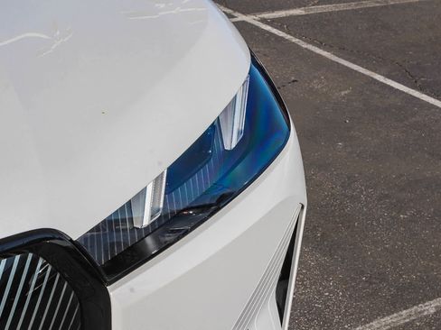 Used 2026 BMW iX xDrive45 image 10