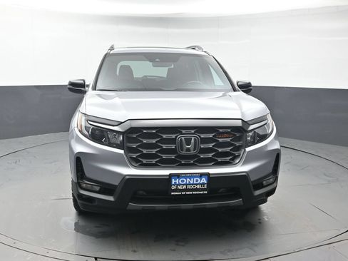 Certified 2024 Honda Passport TrailSport image 10