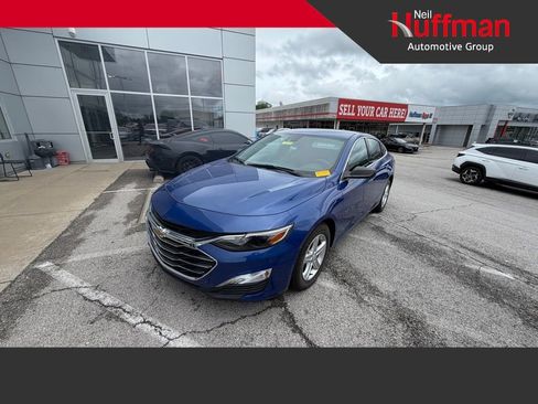 Used 2023 Chevrolet Malibu LS FWD image 1