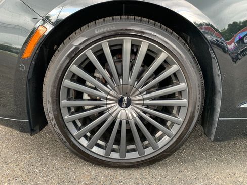 Used 2018 Lincoln MKZ Reserve w/ Luxury Package FWD image 47
