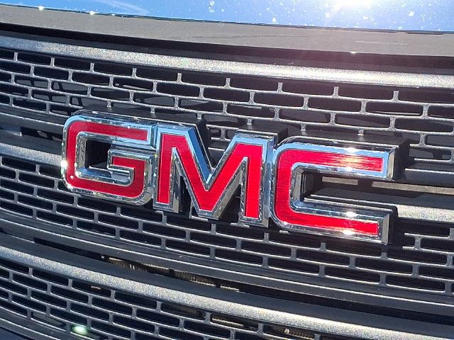 Used 2015 GMC Terrain SLE AWD/4WD image 32