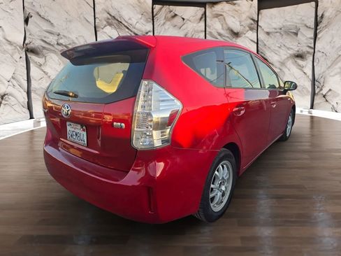 Used 2012 Toyota Prius V Three image 6