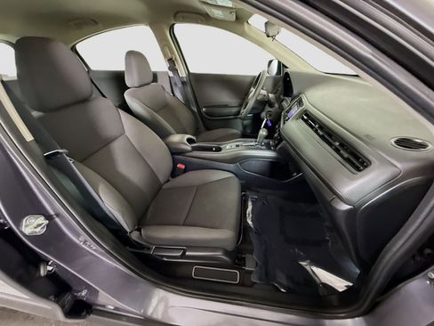 Used 2019 Honda HR-V LX image 28