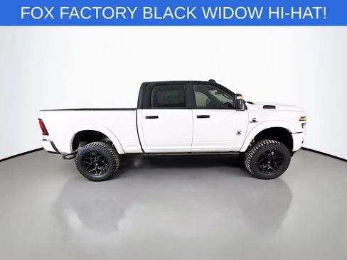 New 2025 RAM 2500 Big Horn AWD/4WD image 7