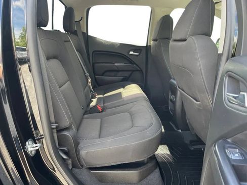 Used 2020 GMC Canyon SLE w/ Elevation Edition AWD/4WD image 18