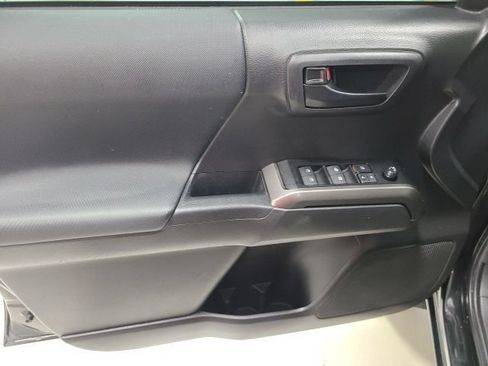 Used 2023 Toyota Tacoma 4x4 Double Cab w/ Trail Edition image 21