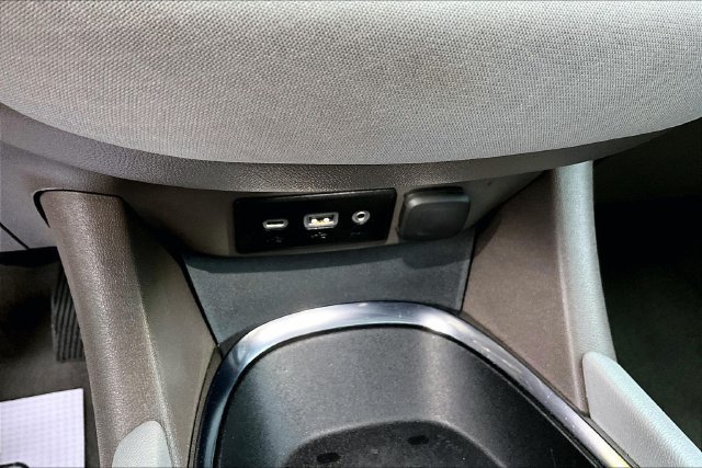 Used 2024 Chevrolet Malibu LT FWD image 33