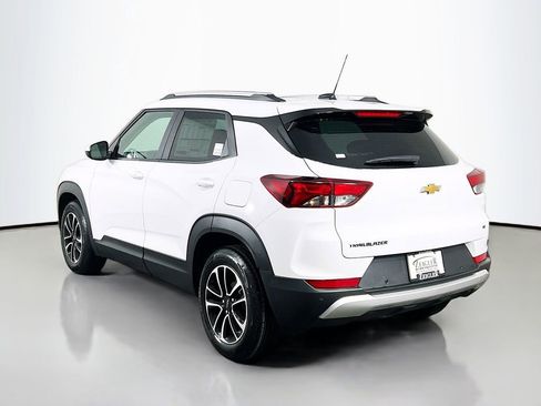 New 2026 Chevrolet TrailBlazer LT w/ Convenience Package image 7