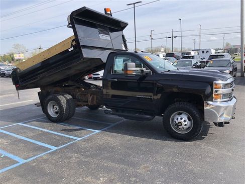 Used 2017 Chevrolet Silverado 3500 W/T w/ WT Convenience Package AWD/4WD image 5