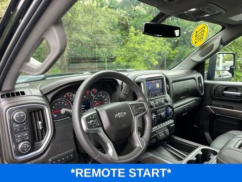 Used 2022 Chevrolet Silverado 2500 LTZ w/ LTZ Plus Package AWD/4WD image 6