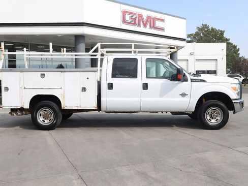 Used 2016 Ford F350 XL w/ Power Equipment Group AWD/4WD image 7