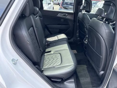 Used 2024 Kia Sportage X-Line w/ X-Line Premium Package AWD/4WD image 11