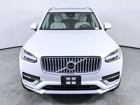 Certified 2023 Volvo XC90 B5 Plus image 37