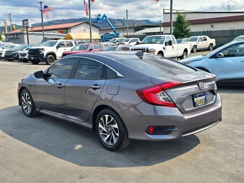 Used 2017 Honda Civic EX image 5