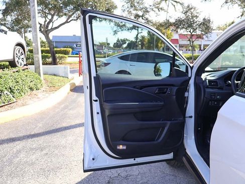 Used 2023 Honda Passport Elite image 26