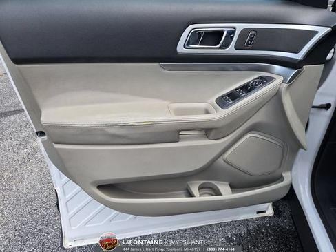 Used 2012 Ford Explorer XLT FWD image 14