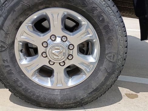 Used 2024 RAM 2500 Big Horn AWD/4WD image 14