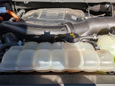 Used 2021 Ford F150 Platinum w/ Equipment Group 701A High image 40