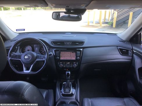 Used 2018 Nissan Rogue SL w/ Premium Package AWD/4WD image 12