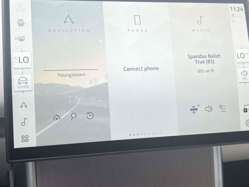 Used 2025 Land Rover Range Rover SE AWD/4WD image 22