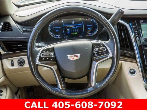 Used 2018 Cadillac Escalade Luxury RWD image 52