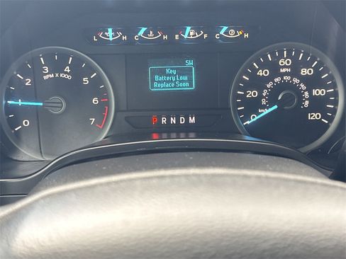 Used 2019 Ford F150 XLT image 12