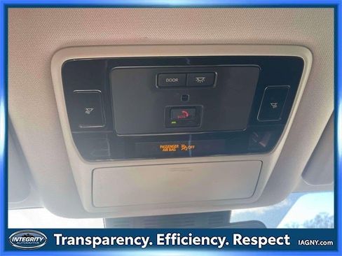 Used 2024 Toyota Grand Highlander XLE image 32