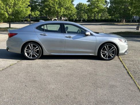 Used 2019 Acura TLX V6 w/ Advance Package FWD image 9