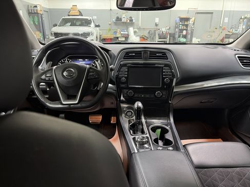 Used 2016 Nissan Maxima SR image 27