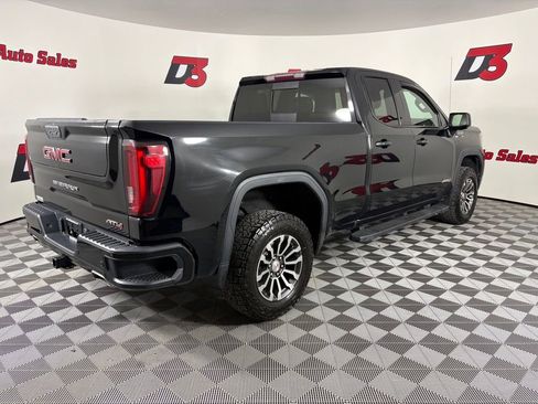 Used 2019 GMC Sierra 1500 AT4 w/ AT4 Premium Package AWD/4WD image 5