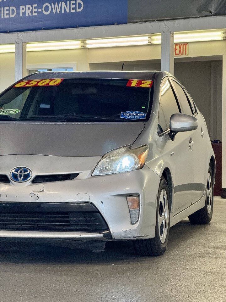 Used 2014 Toyota Prius Two FWD image 8