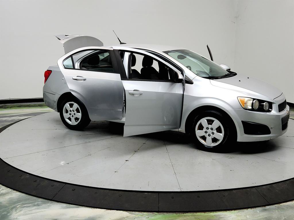 Used 2014 Chevrolet Sonic LS FWD image 10