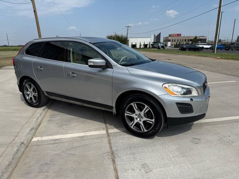Used 2013 Volvo XC60 T6 image 8