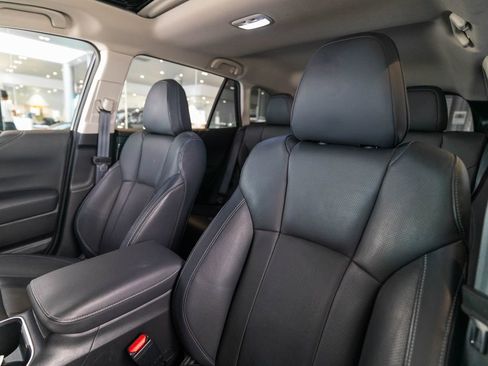 Used 2024 Subaru Outback Touring XT AWD/4WD image 5
