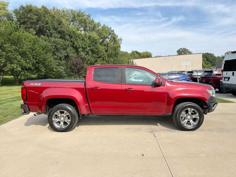 Used 2020 Chevrolet Colorado Z71 AWD/4WD image 7