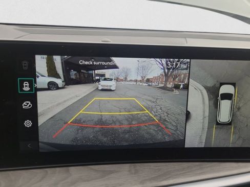 Used 2024 Kia Sorento SX Prestige w/ Sage Leather Package image 18