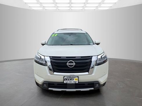 Used 2022 Nissan Pathfinder SL w/ SL Premium Package AWD/4WD image 5