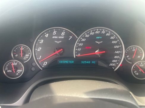 Used 2011 Chevrolet Corvette Grand Sport w/ Preferred Equipment Group RWD image 15