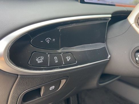 New 2026 Genesis GV70 2.5T Advanced AWD/4WD image 23