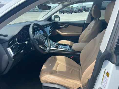 Used 2019 Audi Q8 Premium AWD/4WD image 10