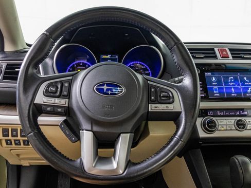 Used 2017 Subaru Outback 2.5i Limited AWD/4WD image 33